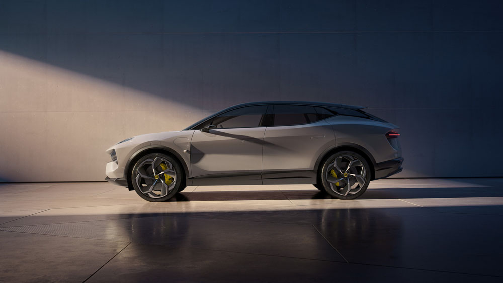 El SUV eléctrico de Lotus ya se puede comprar desde 95.990 euros 11 Motor16 2022 Lotus Eletre 8 Motor16