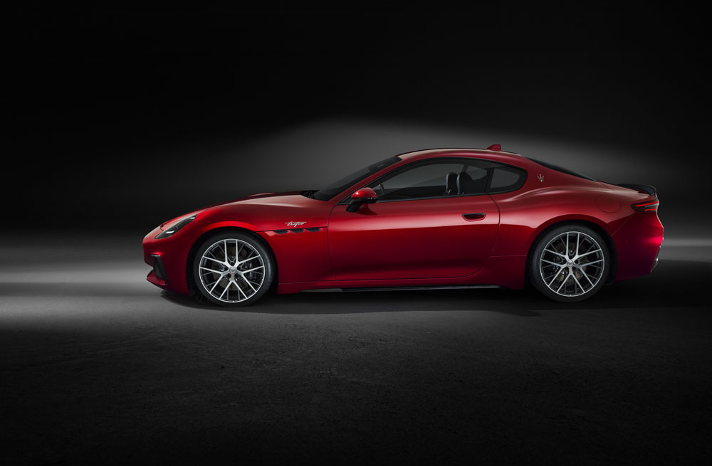 Maserati GranTurismo: se desvelan sus versiones Modena, Trofeo y Folgore 10 Motor16 2022 Maserati GranTurismo Trofeo 3 Motor16