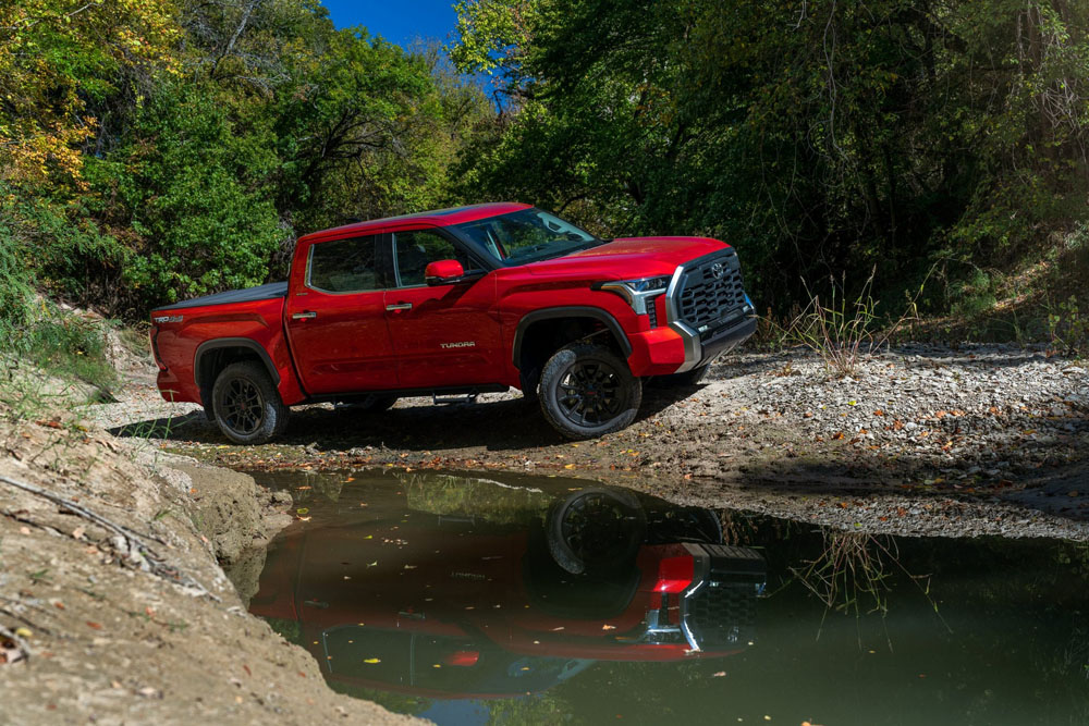 2022 Toyota Tundra TRD Lift 10 1 Motor16