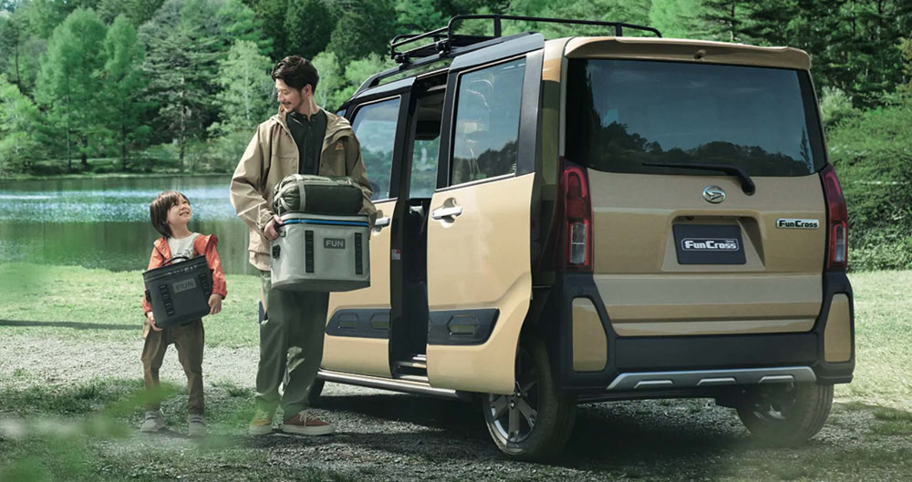 2022 daihatsu tanto fun cross 9 1 Motor16