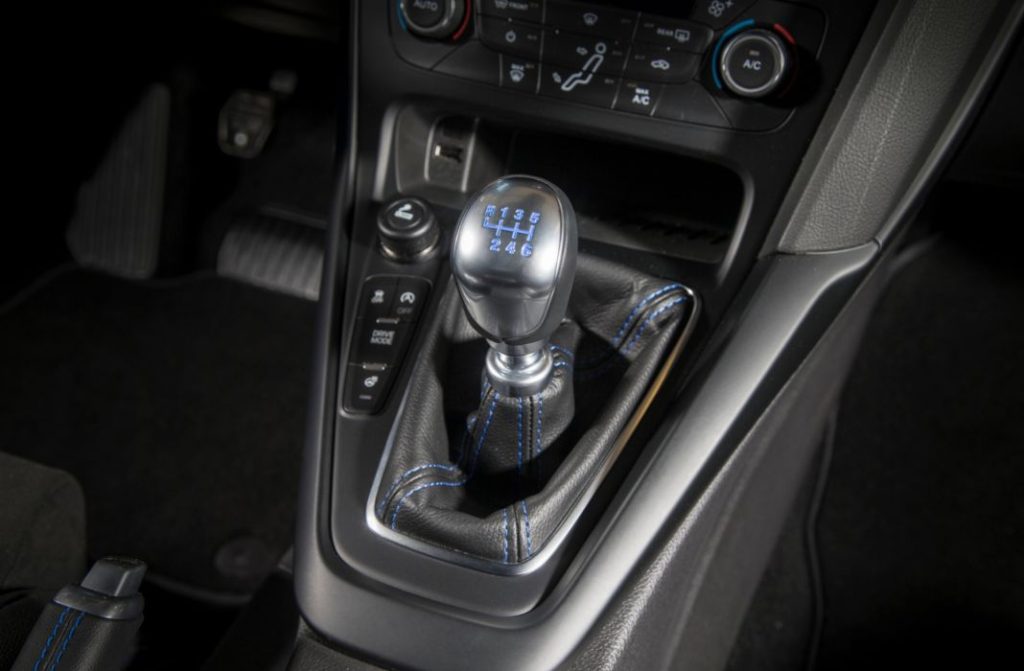 Gracias a Quaife tu Ford Focus RS puede tener cambio secuencial 1 Motor16 Cambio manual Ford Focus RS. Imagen.