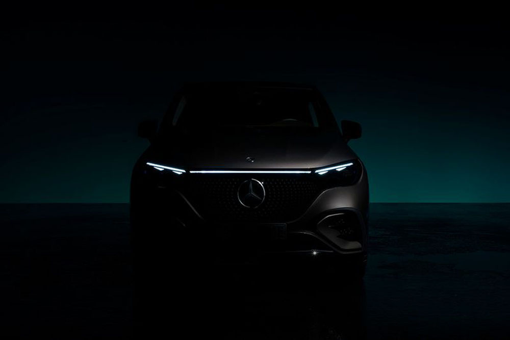 El último adelanto del Mercedes-Benz EQE SUV 7 Motor16 Mercedes-Benz EQE SUV
