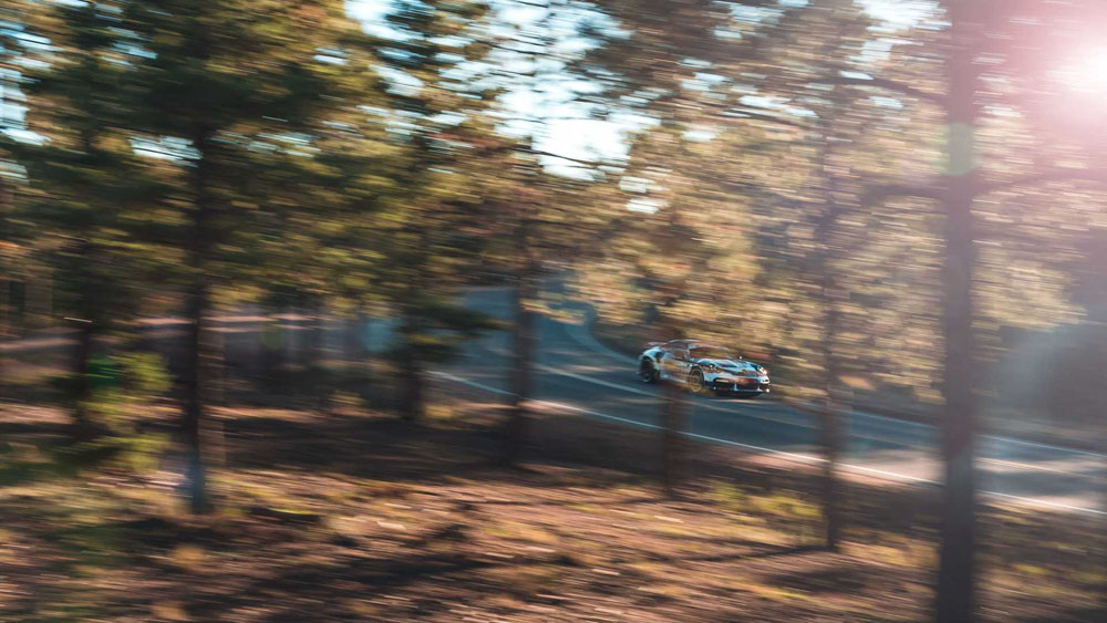 2022 porsche 911 turbo s pikes peak record 8 Motor16