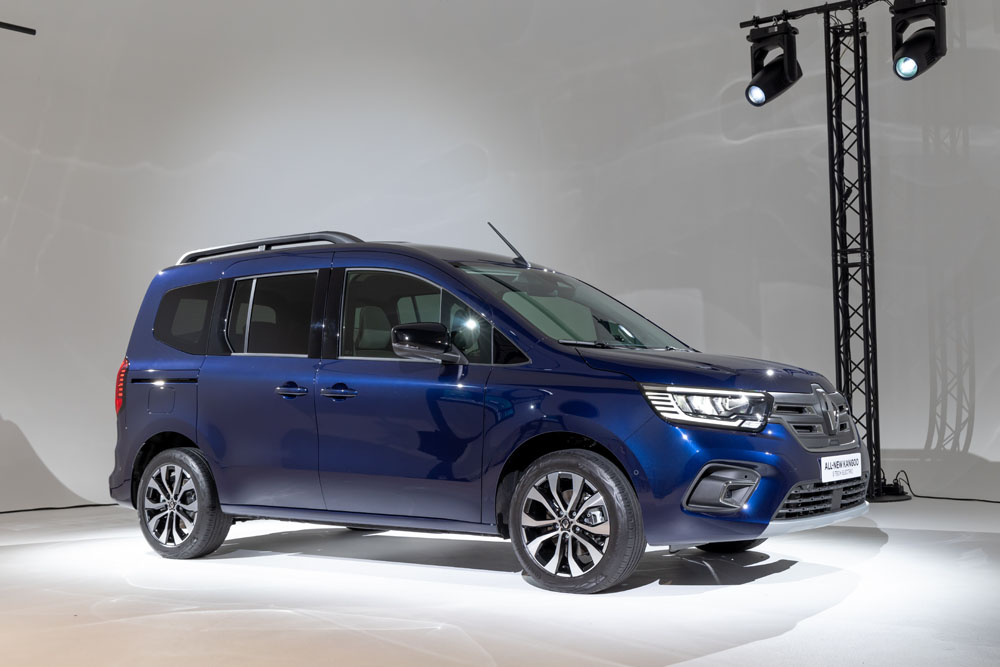 2022 renault kangoo e tech 15 Motor16