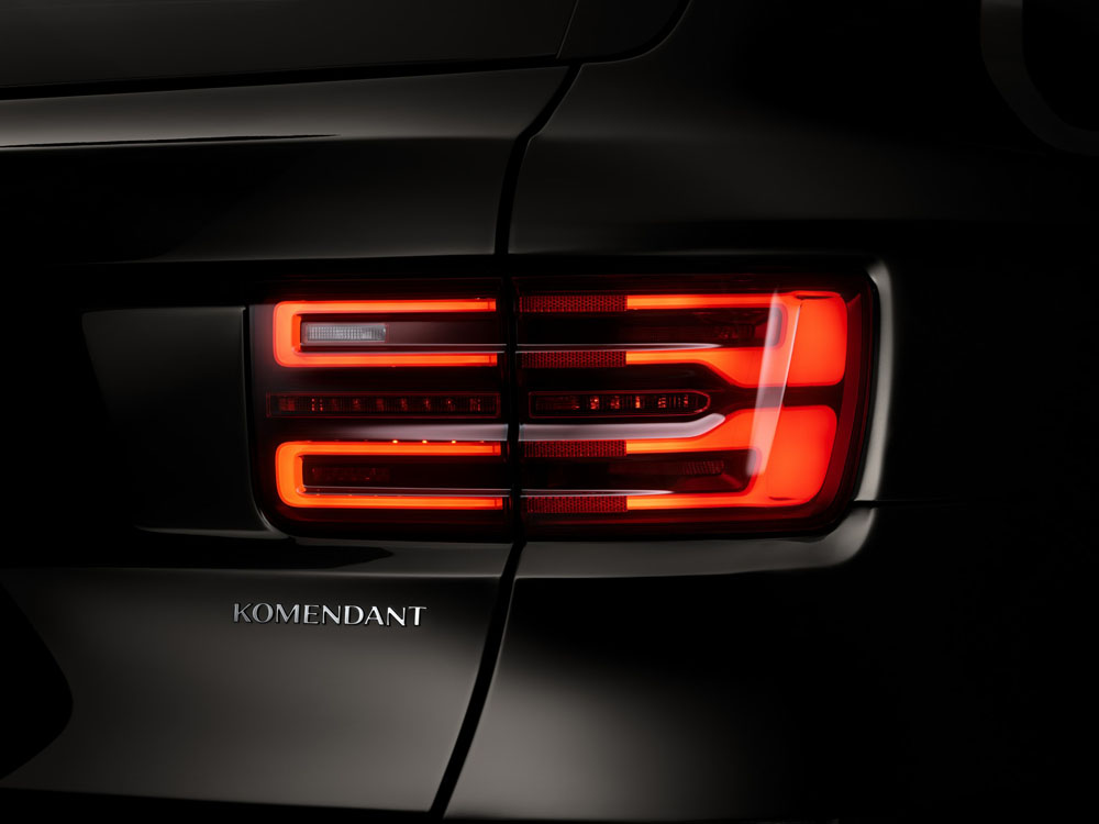 2023 Aurus Komendant 8 Motor16
