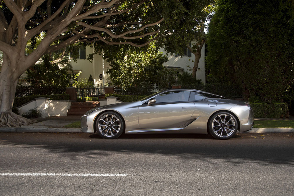 2023 Lexus LC500 14 Motor16