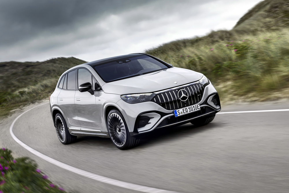 Mercedes-AMG crea las versiones más rápidas del nuevo EQE SUV 21 Motor16 2024 Mercedes AMG EQE SUV 10 Motor16