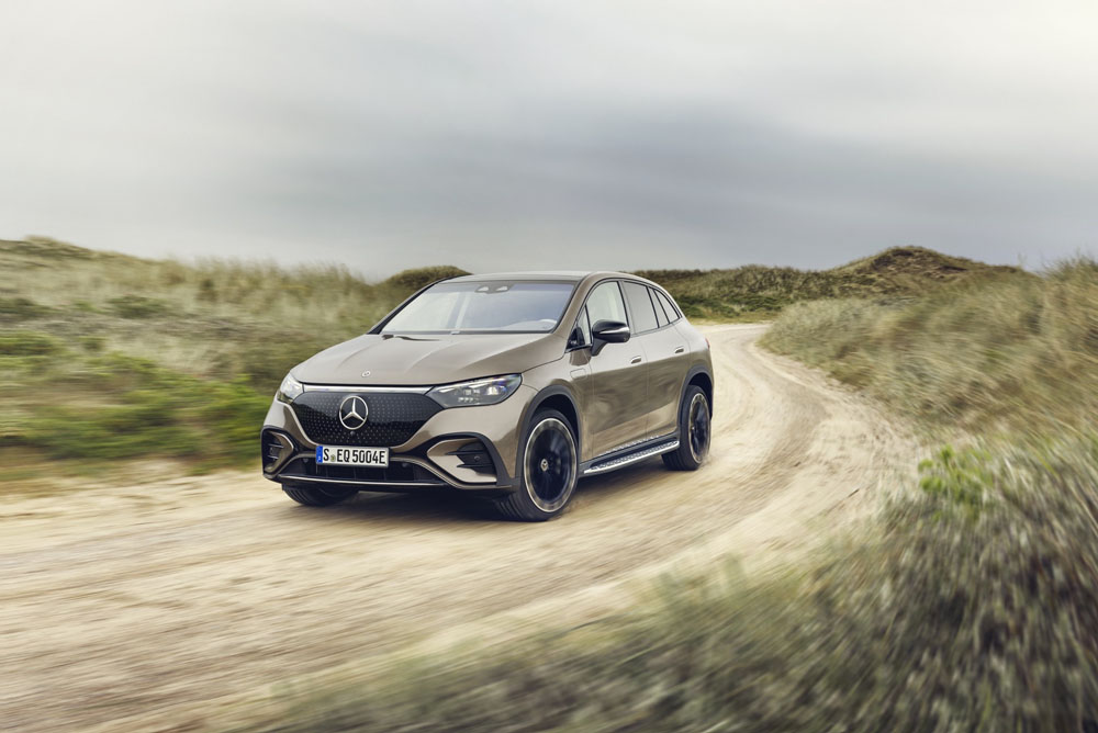 2024 Mercedes Benz EQE SUV 10 1 Motor16