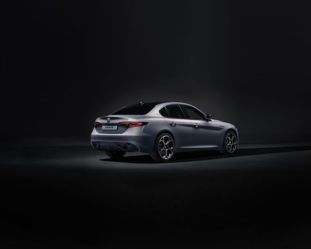 Alfa Romeo Giulia y Stelvio: más deportivos, más tecnológicos 18 Motor16 ALFA ROMEO GIULIA 21 Motor16