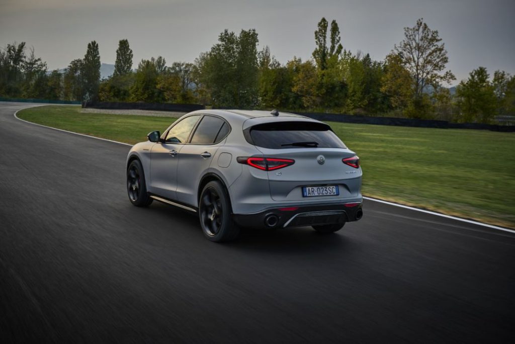 Alfa Romeo Giulia y Stelvio: más deportivos, más tecnológicos 42 Motor16 ALFA ROMEO STELVIO 22 Motor16