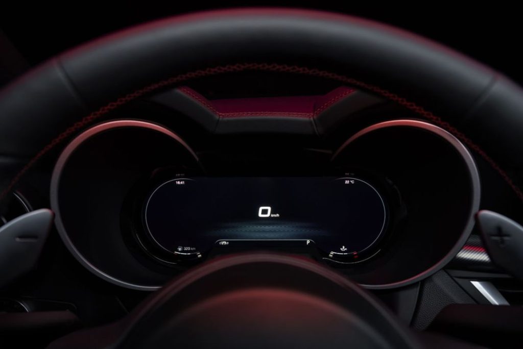 Alfa Romeo Giulia y Stelvio: más deportivos, más tecnológicos 28 Motor16 ALFA ROMEO STELVIO 8 Motor16