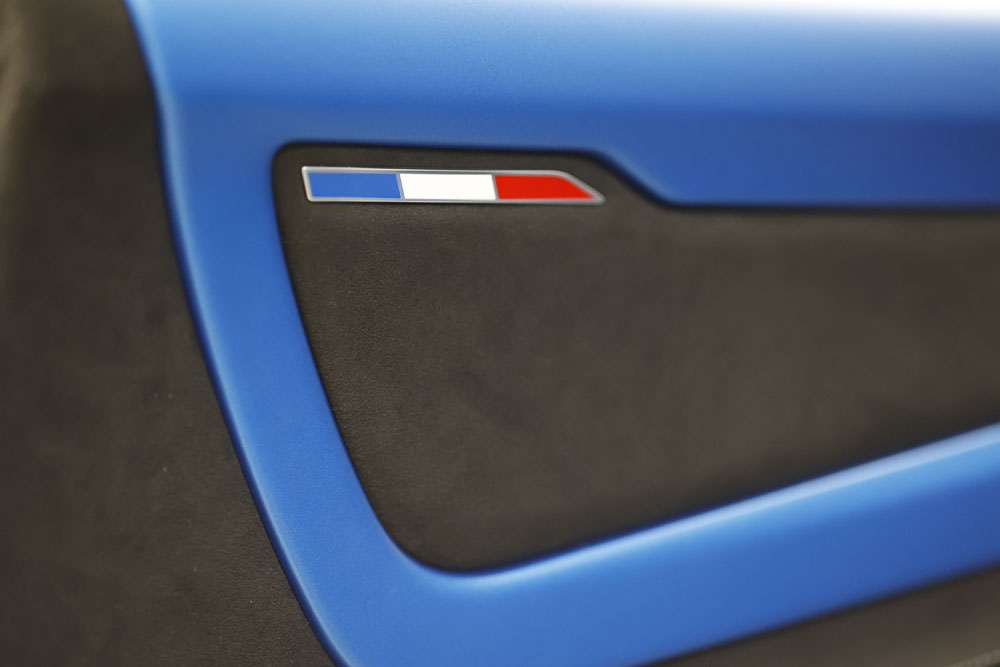 Alpine A110 R. Llega la versión más radical de la gama 40 Motor16 Alpine A110 R 74 Motor16