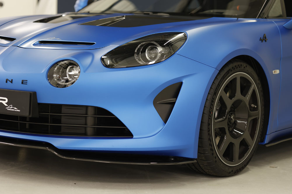Alpine A110 R Fernando Alonso, el último 'regalo' del piloto español 16 Motor16 Alpine A110 R Fernando Alonso 13 Motor16