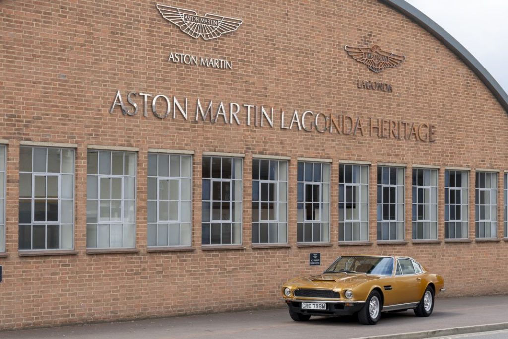 50 años del Aston Martin V8 16 Motor16 Aston Martin V8 10 1 Motor16