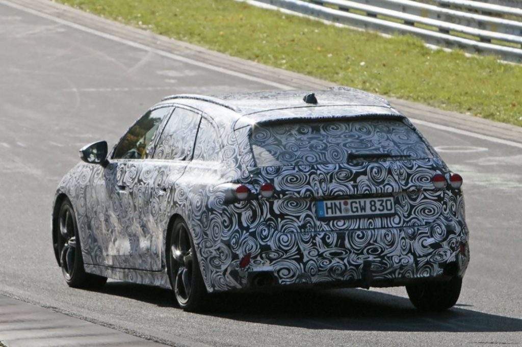 El futuro Audi A4 Avant ya rueda en el Infierno Verde 14 Motor16 Audi A4 Avant Nurburgring 12 Motor16