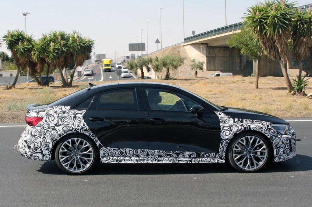 Audi RS3, ¿listo para un lavado de cara? 2 Motor16 Audi RS3