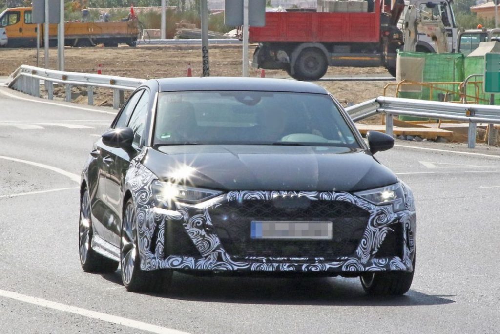 Audi RS3, ¿listo para un lavado de cara? 4 Motor16 Audi RS3 facelift 2 Motor16