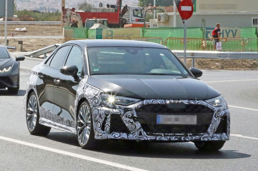 Audi RS3, ¿listo para un lavado de cara? 6 Motor16 Audi RS3 facelift 4 Motor16