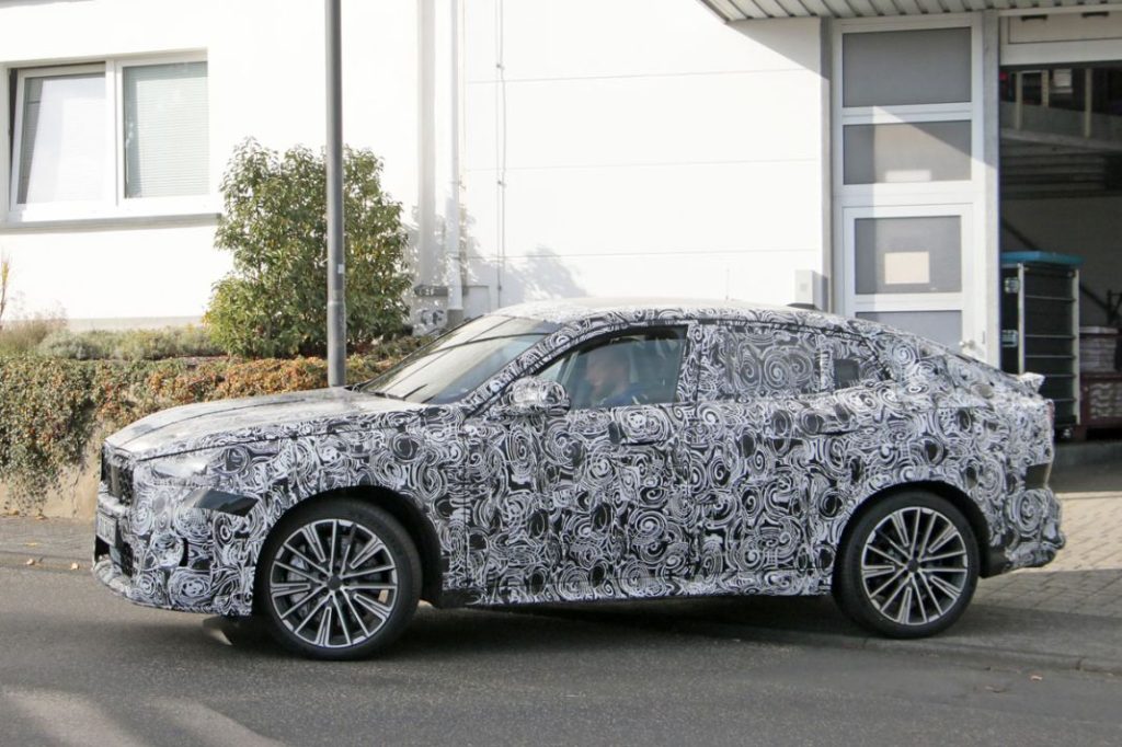 El nuevo BMW X2 M35i, cazado por primera vez 12 Motor16 BMW X2 M35i 8 Motor16