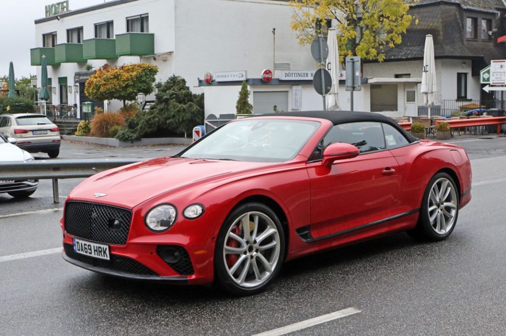 Bentley Continental GTC, el cabrio será híbrido enchufable 7 Motor16 Bentley Conti GTC PHEV 5 Motor16