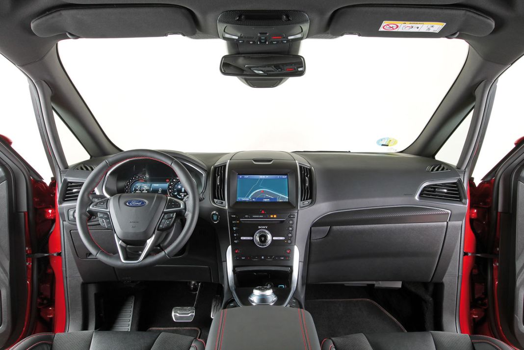 Probamos el Ford S-Max 2.5 FHEV, equilibrio absoluto 8 Motor16 FORD S MAX 3 Motor16