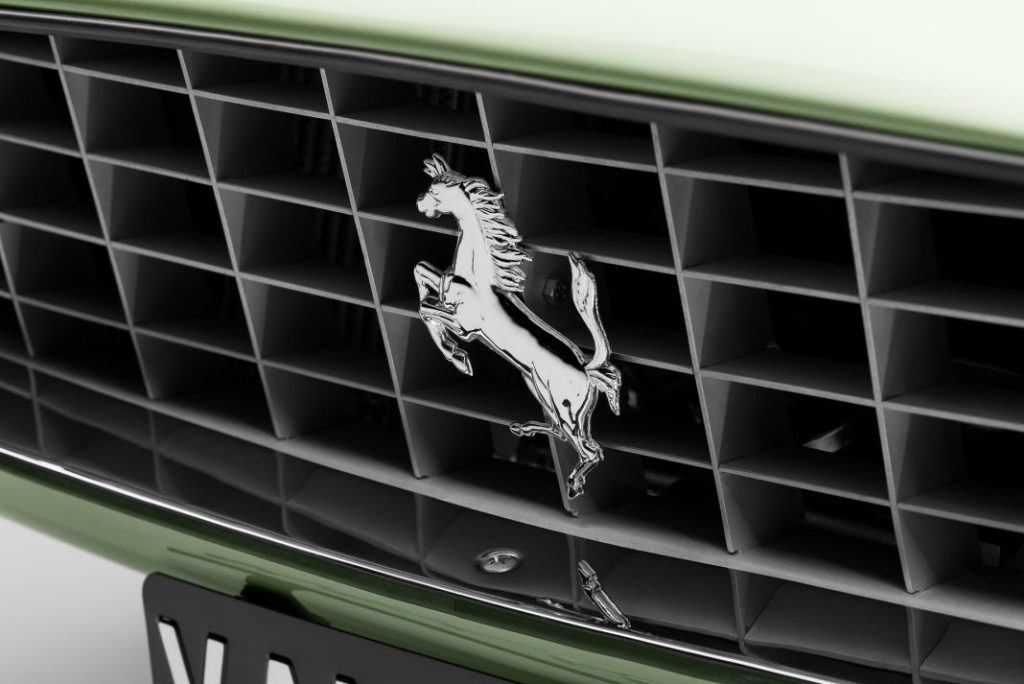 Ferrari 330 GTC 19 Motor16