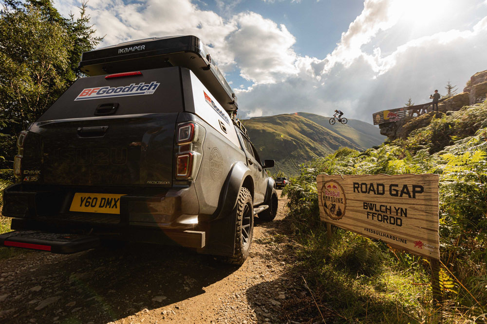El Isuzu D-Max Arctic Trucks AT35, en la espectacular 'Red Bull Hardline' 13 Motor16 Isuzu 3 1 Motor16