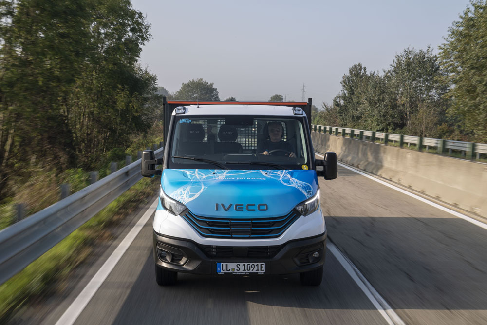 Iveco eDaily 11 Motor16