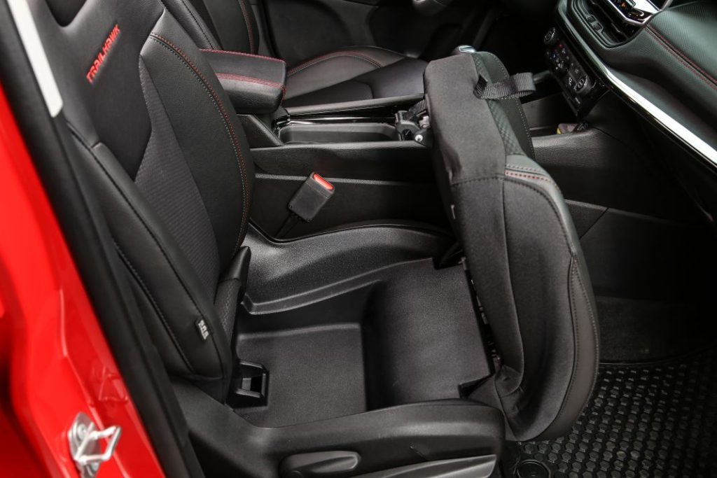 Probamos el Jeep Compass 4xe, un eficiente y funcional SUV con cualidades todo-terreno 18 Motor16 Jeep Compass 4xe 10 1 Motor16