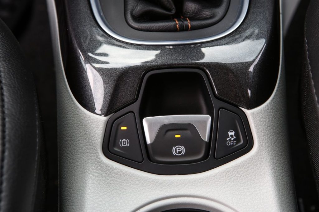 Probamos el Jeep Compass 4xe, un eficiente y funcional SUV con cualidades todo-terreno 24 Motor16 Jeep Compass 4xe 16 Motor16