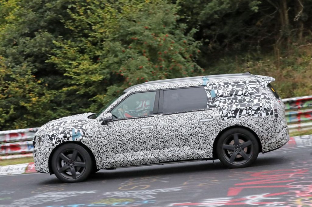 Los últimos kilómetros del Kia EV9, a tope en Nürburgring 10 Motor16 Kia EV9 7 Motor16