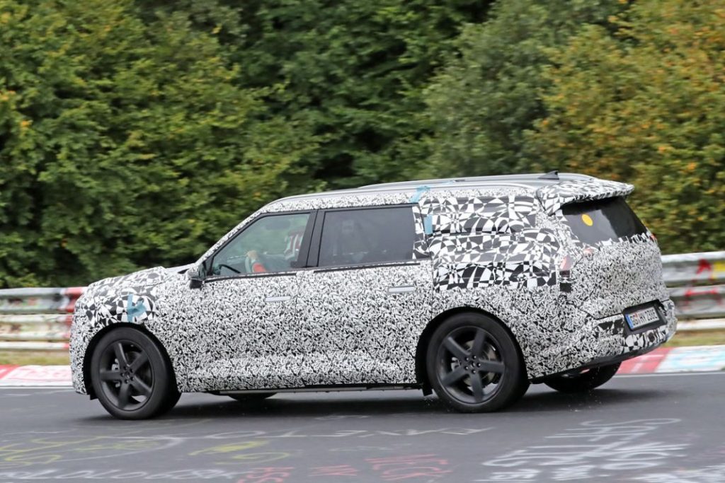 Los últimos kilómetros del Kia EV9, a tope en Nürburgring 11 Motor16 Kia EV9 8 Motor16