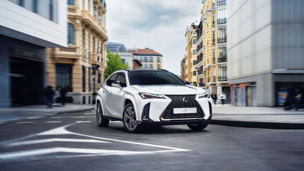 Lexus UX 250h: cuando ser híbrido es distinguido y divertido 5 Motor16 LEXUS UX 250H 1 Motor16