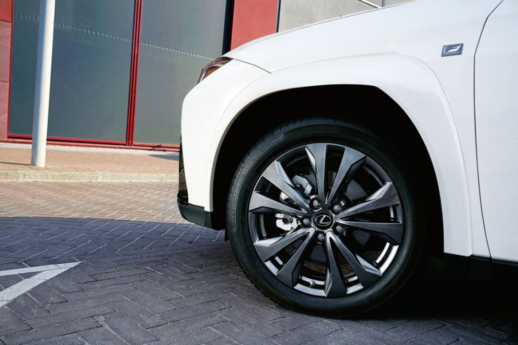 Prueba del Lexus UX 250h: esencia de Lexus 6 Motor16 LEXUS UX 250H 5 Motor16