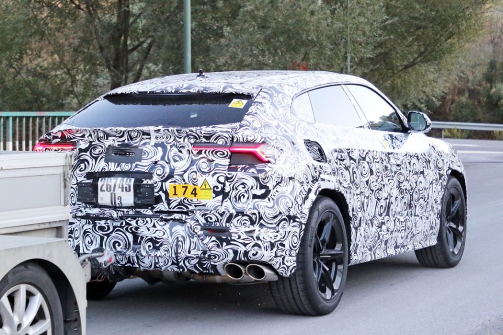 Lamborghini Urus PHEV 13 Motor16