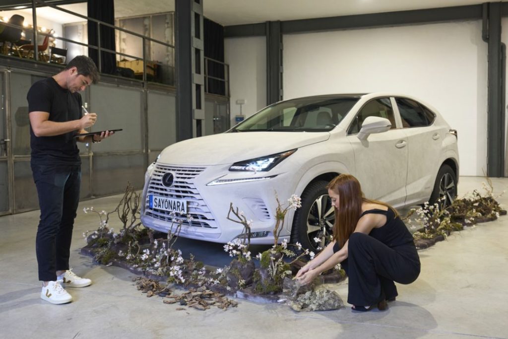 El adiós al NX inspira el Lexus Art Car 2022 20 Motor16 Lexus Art Car 2022 Sayonara19 Motor16