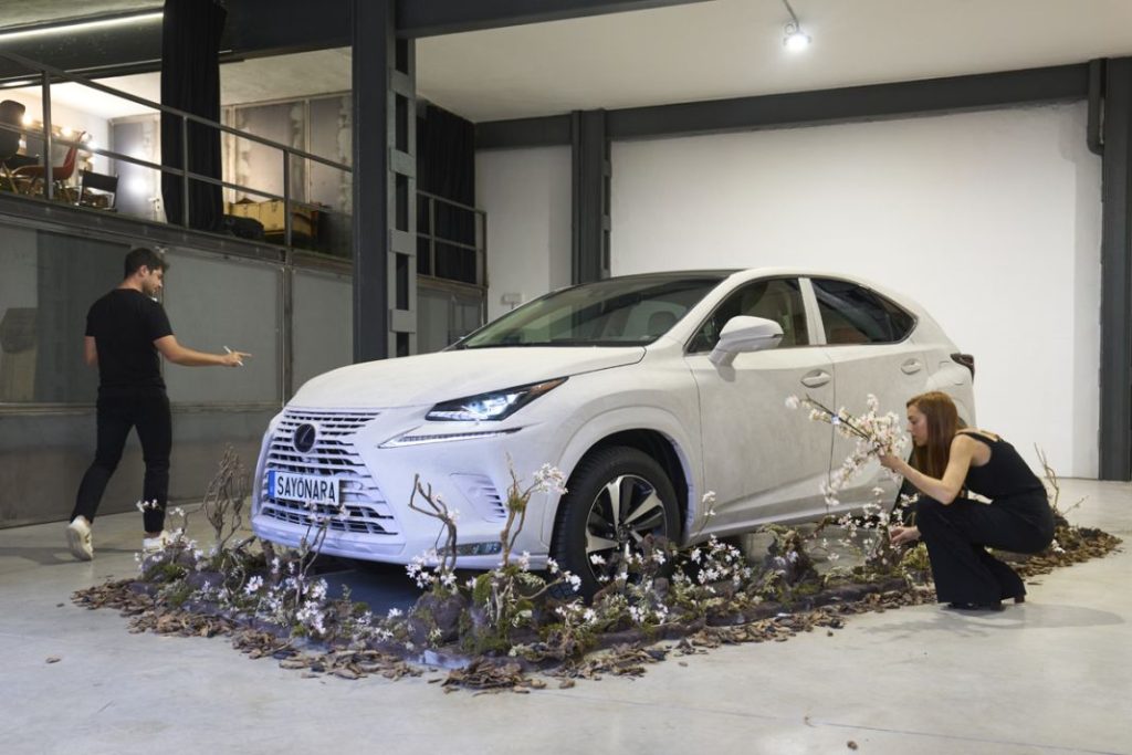 El adiós al NX inspira el Lexus Art Car 2022 21 Motor16 Lexus Art Car 2022 Sayonara20 Motor16