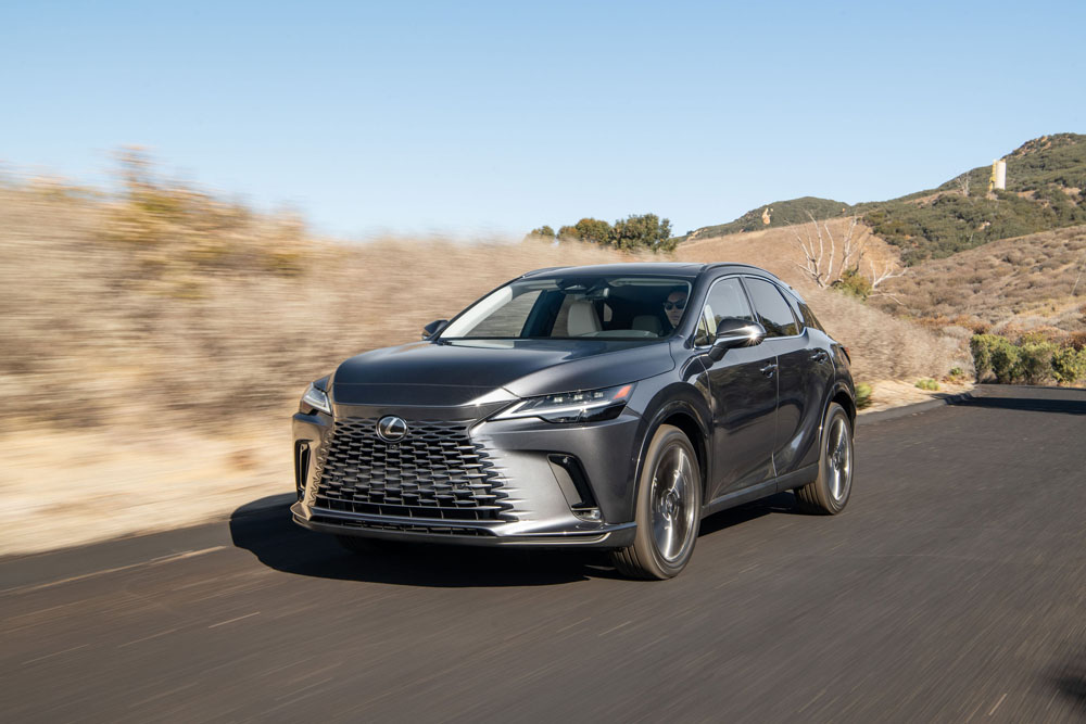 Lexus RX.