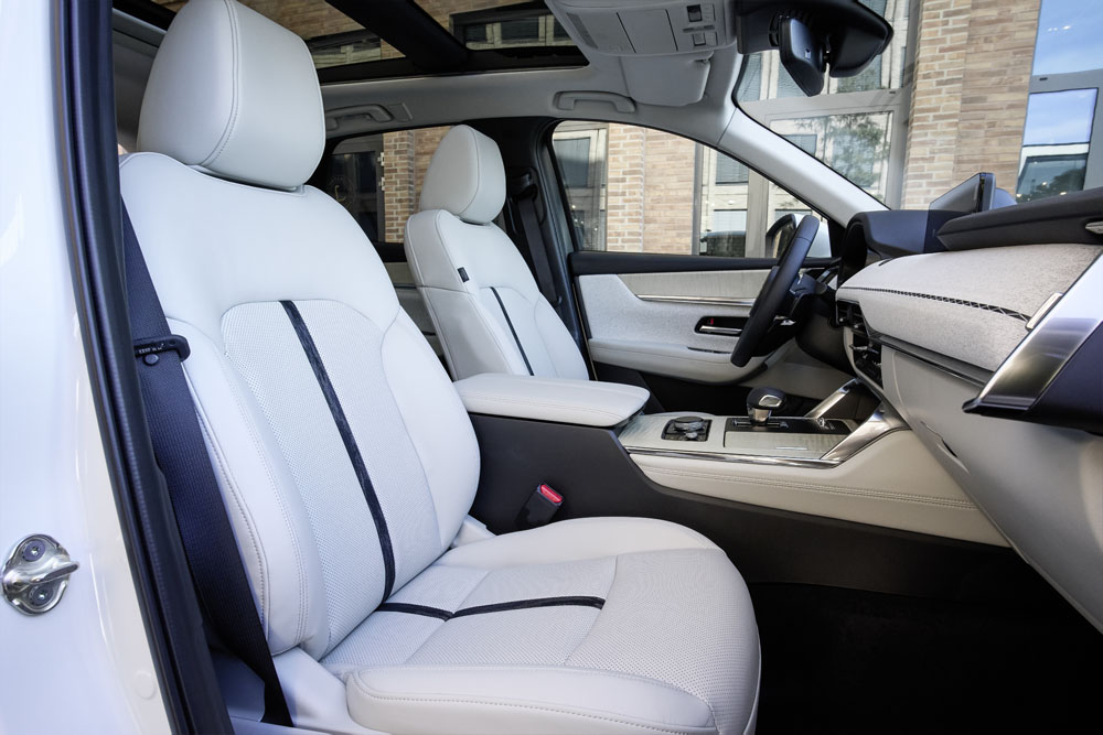 Mazda CX 60 PHEV 23 Motor16