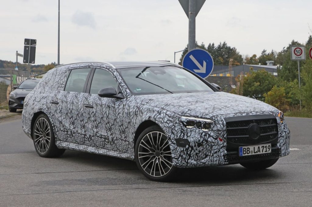 El nuevo Mercedes Clase E familiar, casi a punto 16 Motor16 Mercedes E Wagon 14 Motor16