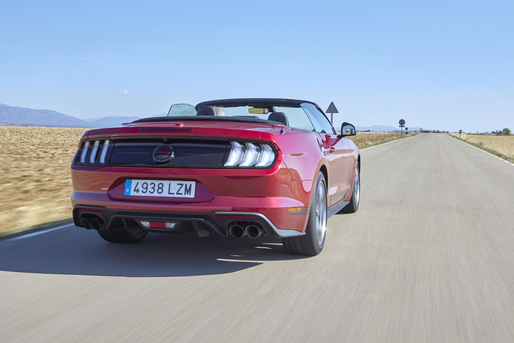 Conducimos el Ford Mustang California Special, puro placer 7 Motor16 Mustang California 2 Motor16