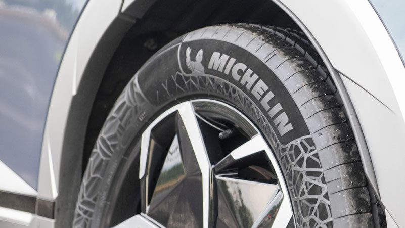 Neumaticos Michelin 4 1 edited Motor16