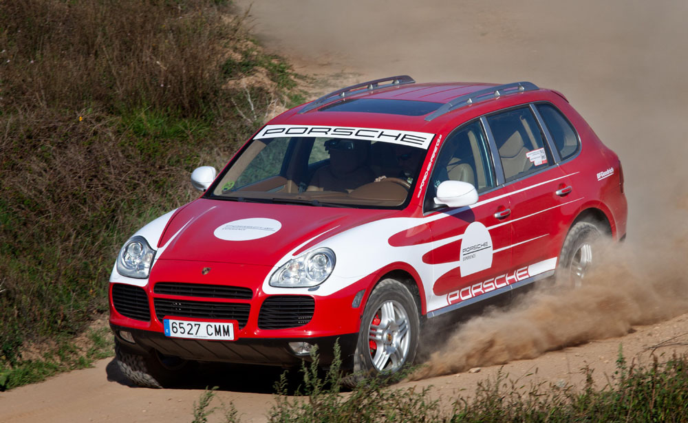 ¿Conoces el fuerte vínculo del Porsche Cayenne con España? 8 Motor16 Porsche Cayenne 33 1 Motor16