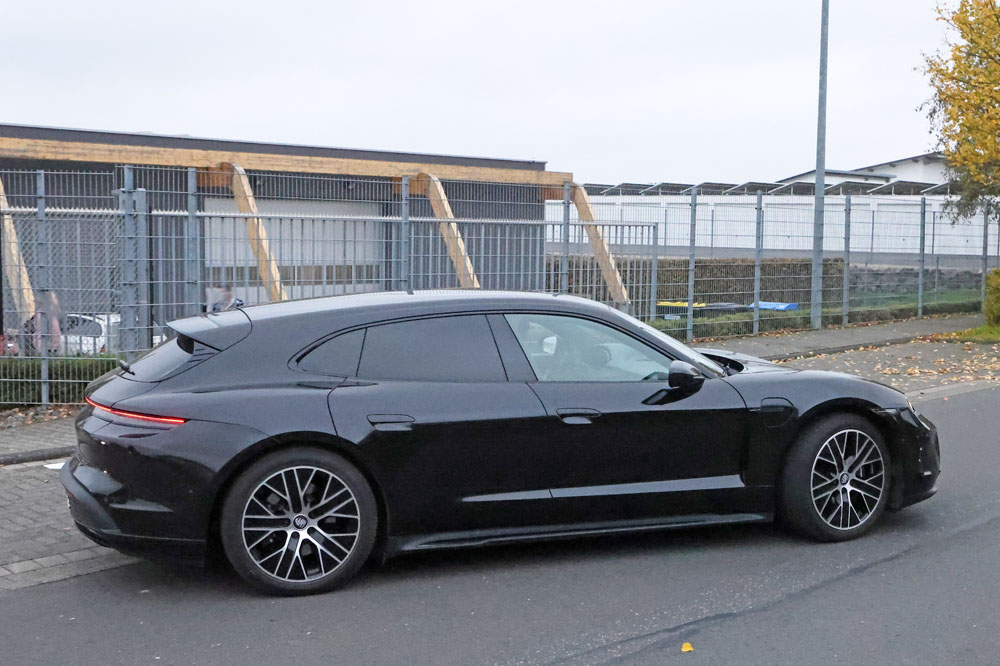 La hora del cambio en el Porsche Taycan 25 Motor16 Porsche Taycan Sport Turismo facelift 6 Motor16