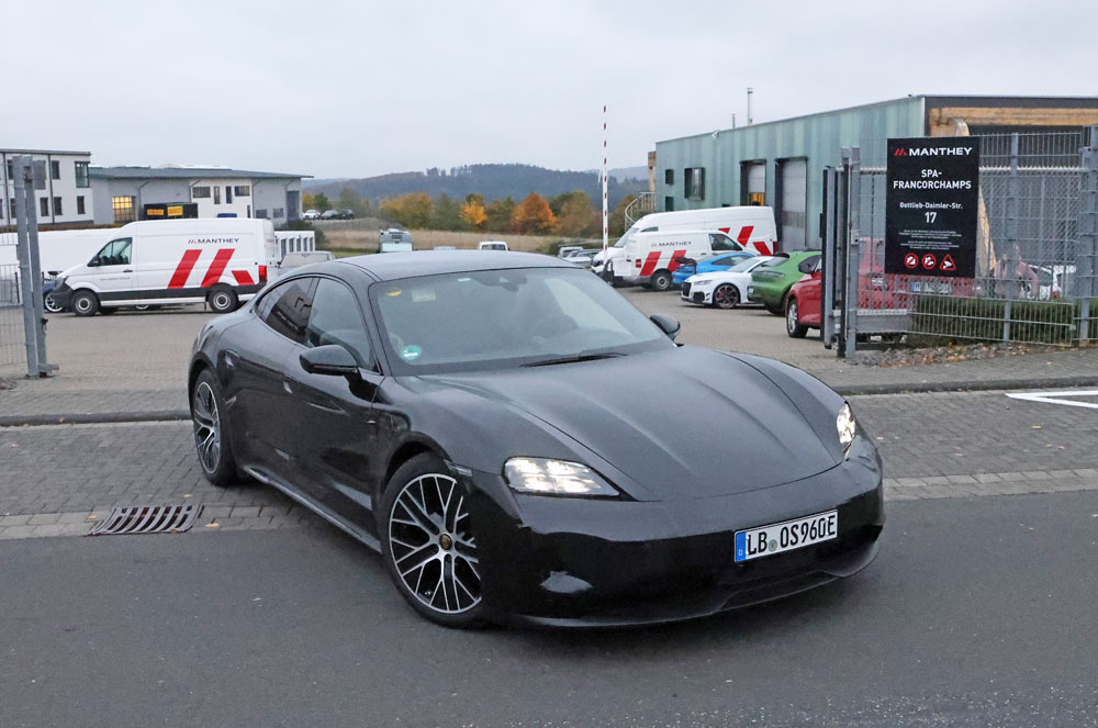 La hora del cambio en el Porsche Taycan 12 Motor16 Porsche Taycan facelift 11 Motor16