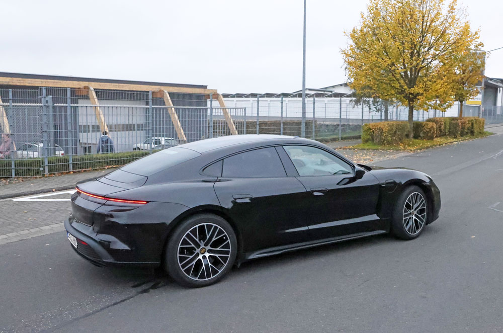 La hora del cambio en el Porsche Taycan 15 Motor16 Porsche Taycan facelift 14 Motor16