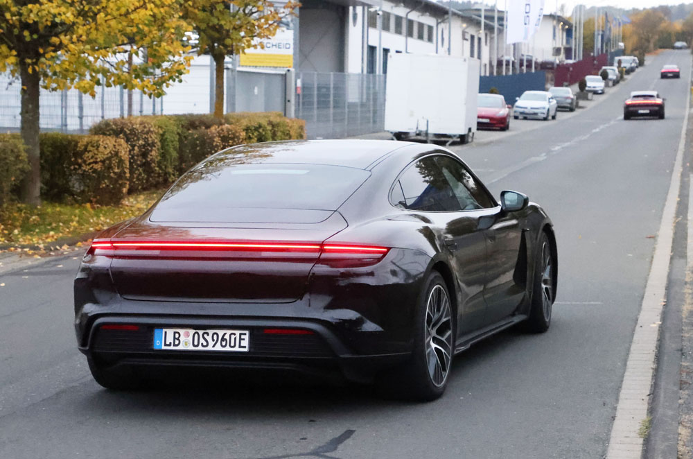 La hora del cambio en el Porsche Taycan 18 Motor16 Porsche Taycan facelift 17 Motor16