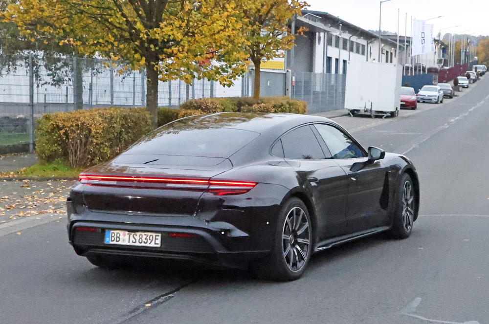La hora del cambio en el Porsche Taycan 10 Motor16 Porsche Taycan facelift 9 Motor16