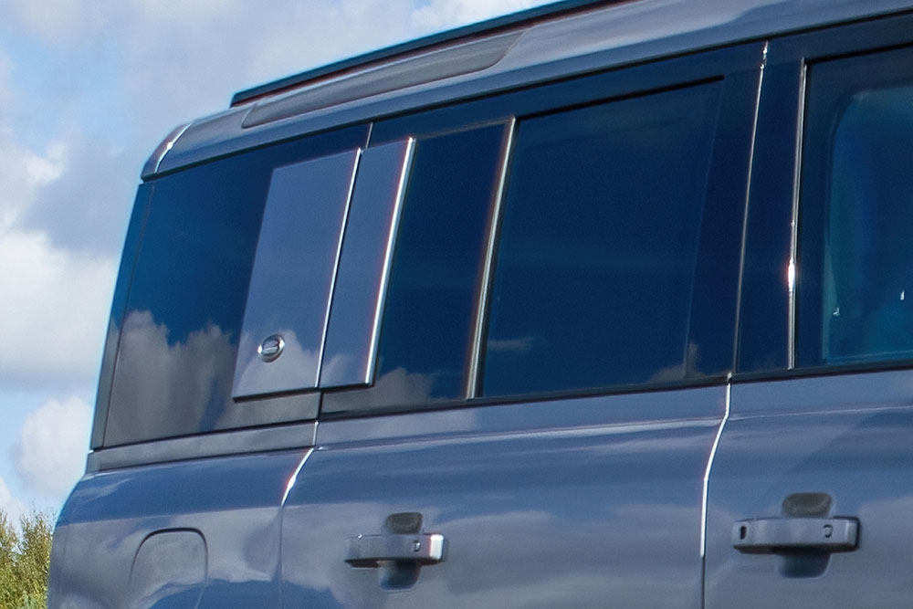 El Land Rover Defender se convierte en un 'búnker' 2 Motor16 Land Rover Defender.