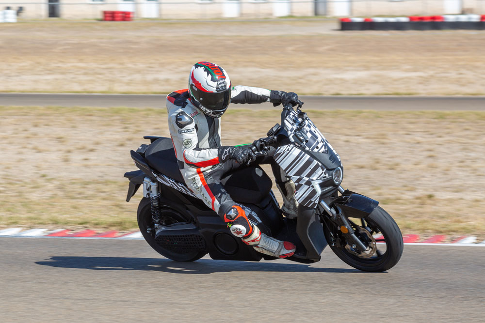 SEAT bate dos récords mundiales en sólo 48 horas 1 Motor16 SEAT MÓ 125 Performance.